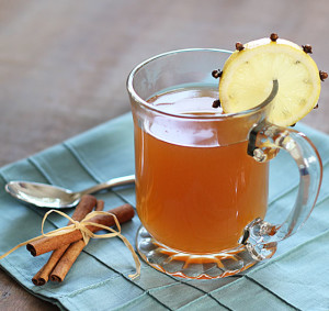 blonde-cook-hot-toddy